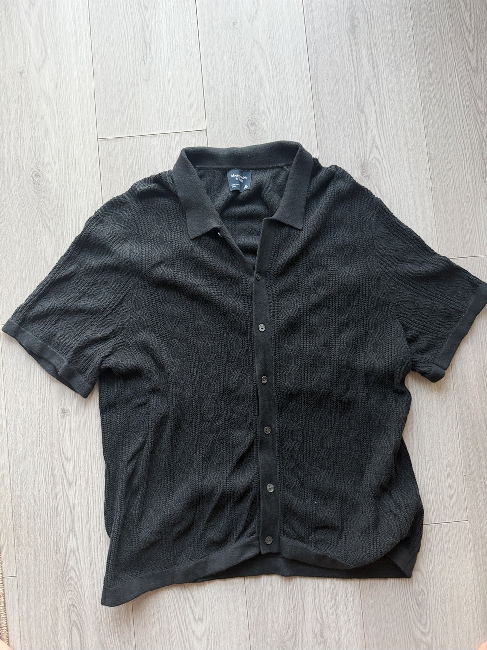 Abercrombie & Fitch Black Short-Sleeve Button Down Knit Shirt